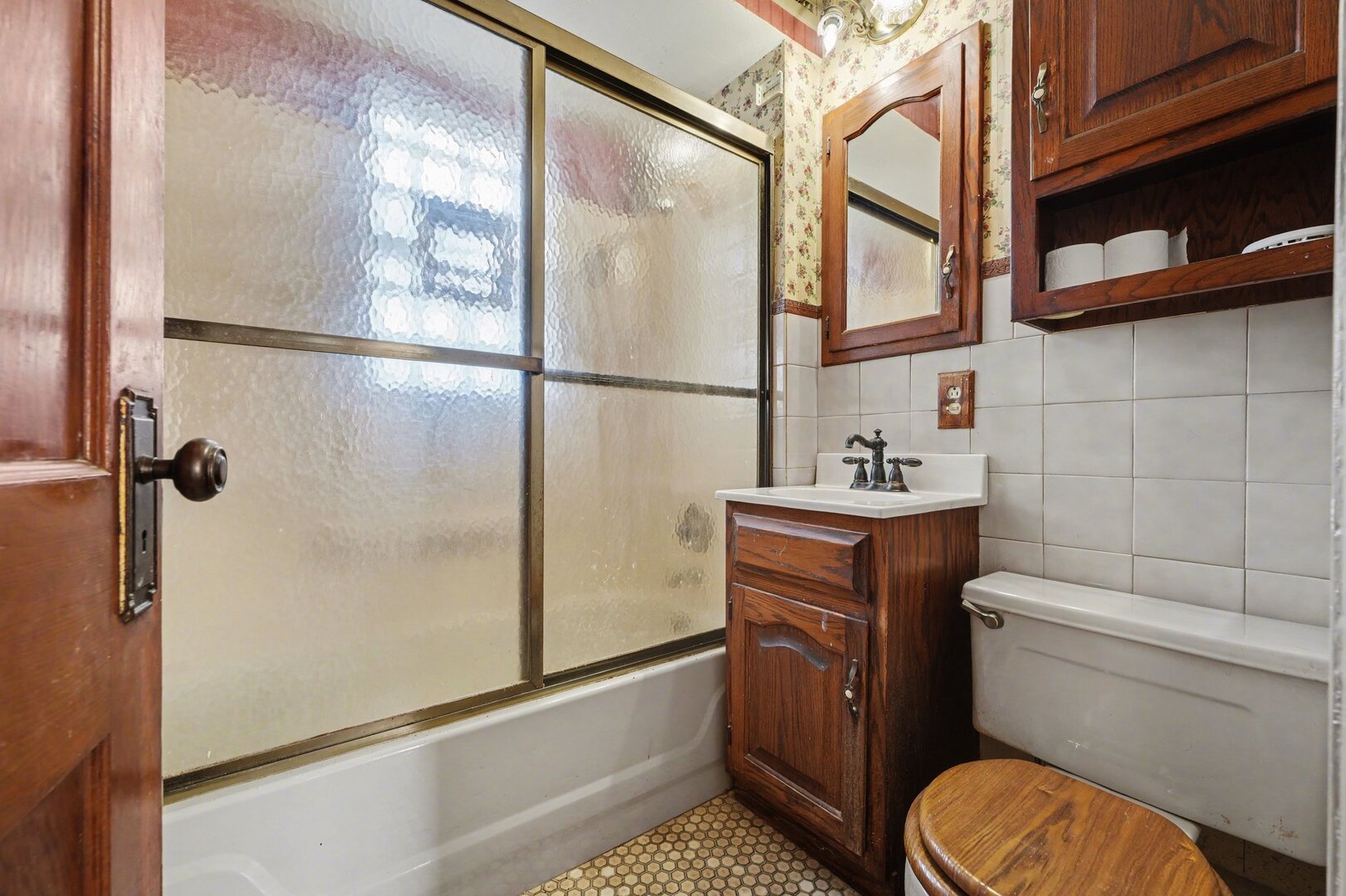 17858 Ridgewood Avenue, Lansing, IL 60438