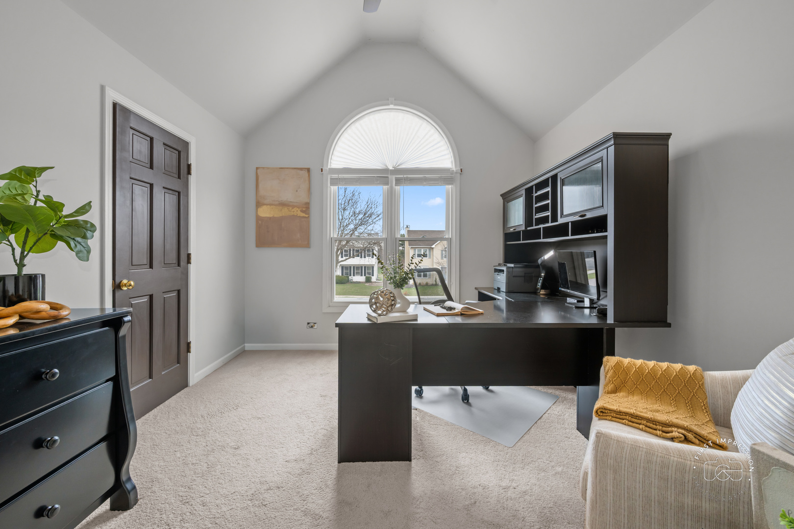 2833 Mapleside Court, Aurora, IL 60502