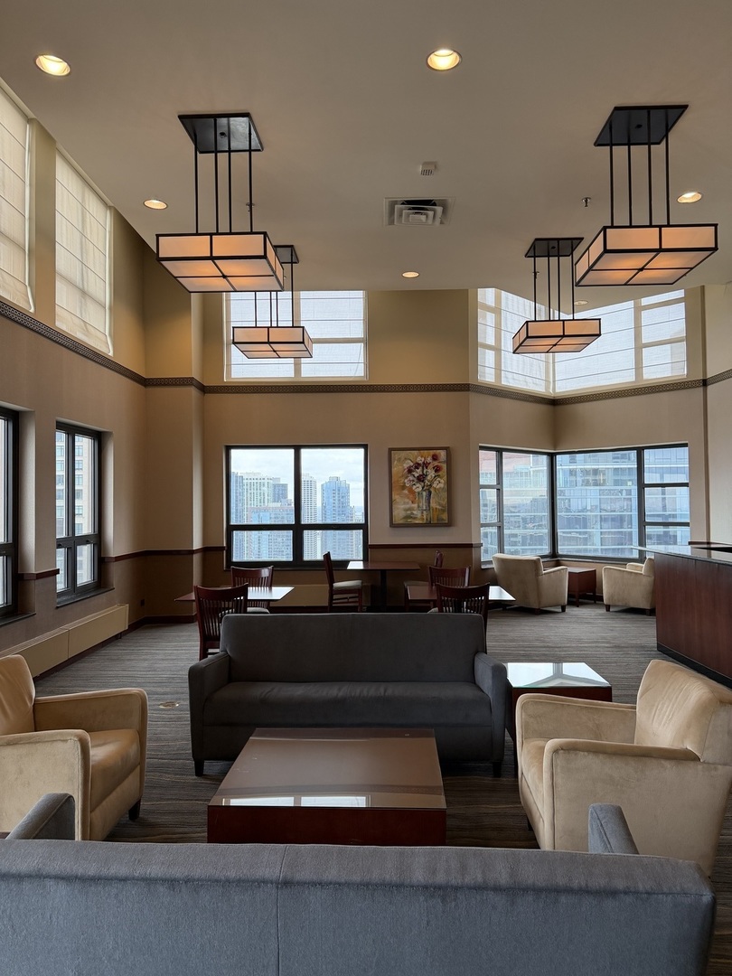 401 E Ontario Street #3010, Chicago, IL 60611