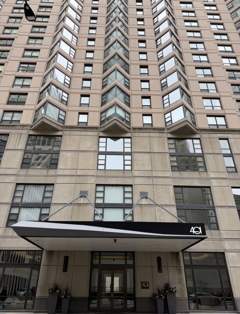 401 E Ontario Street #3010, Chicago, IL 60611