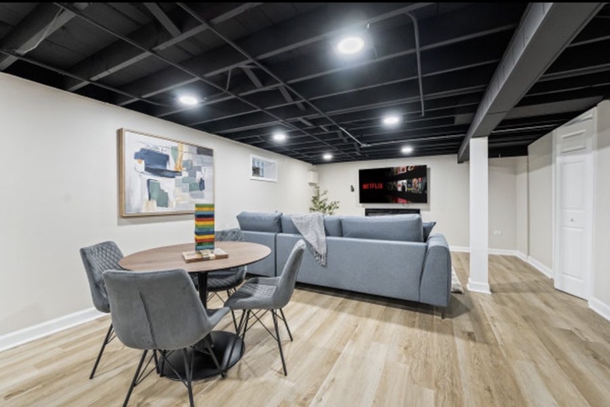 3222 S 52nd Court, Cicero, IL 60804