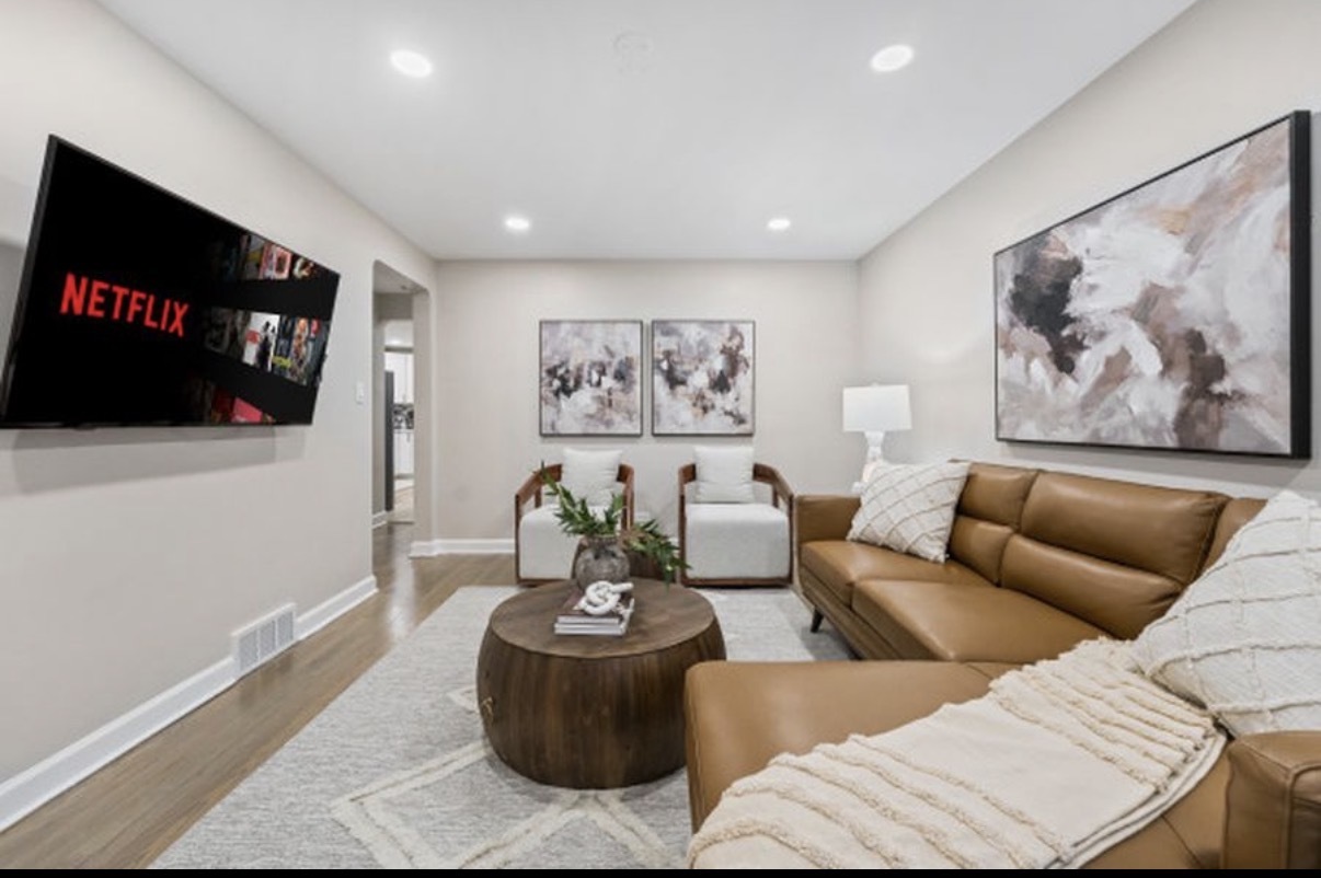 3222 S 52nd Court, Cicero, IL 60804