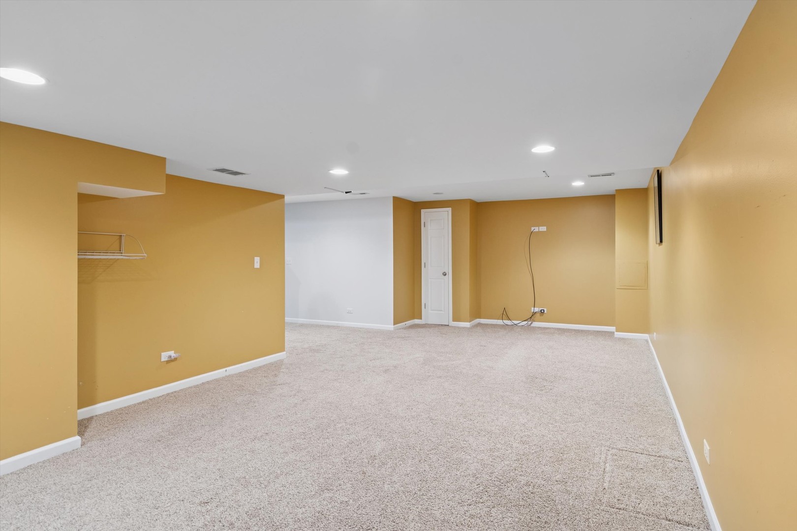 11330 S Highland Drive, Plainfield, IL 60585