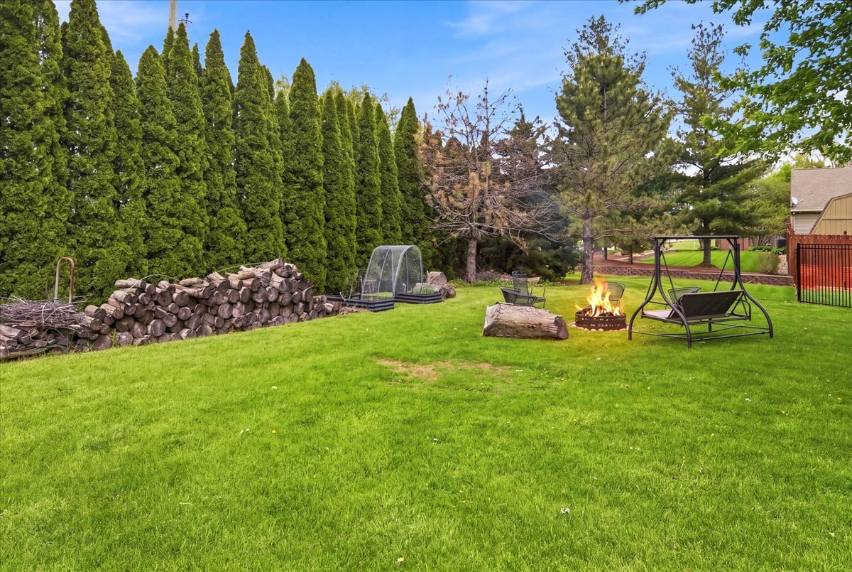 170 Cobbler Court, Sugar Grove, IL 60554