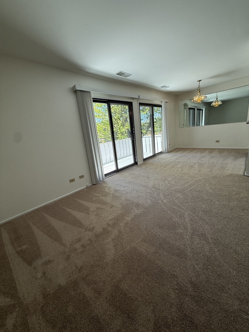 380 HEATHER Court #B2, Schaumburg, IL 60193