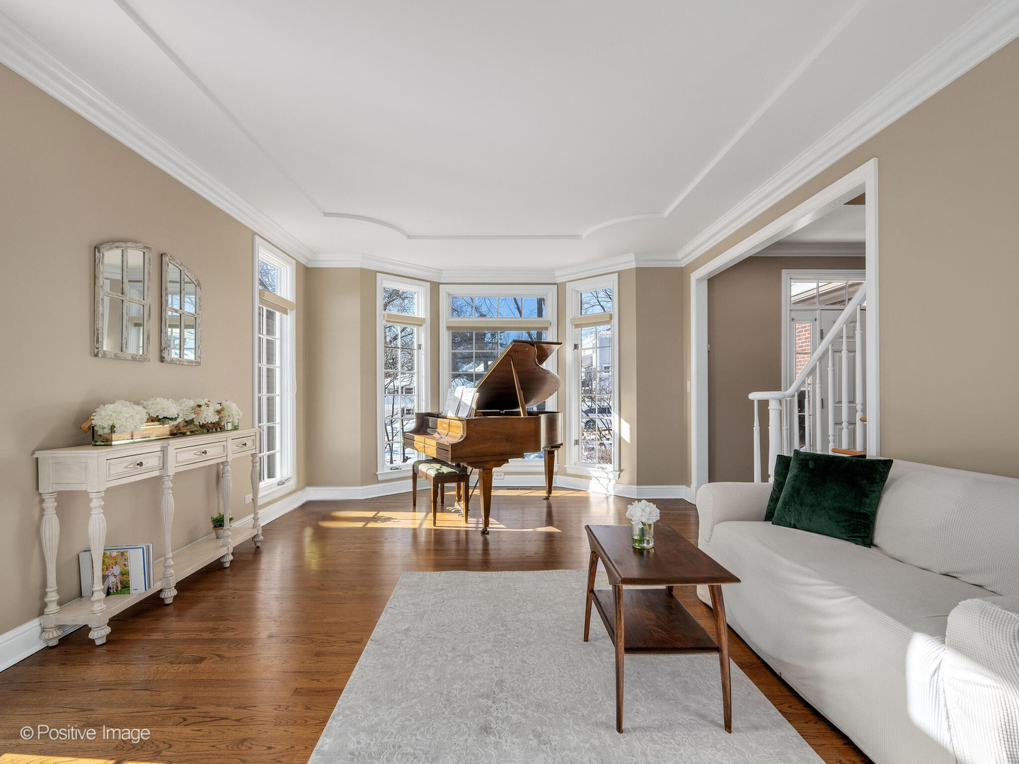 271 Woodstock Avenue, Clarendon Hills, IL 60514