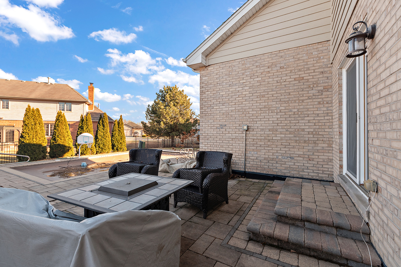 2882 Mckenna Drive, New Lenox, IL 60451