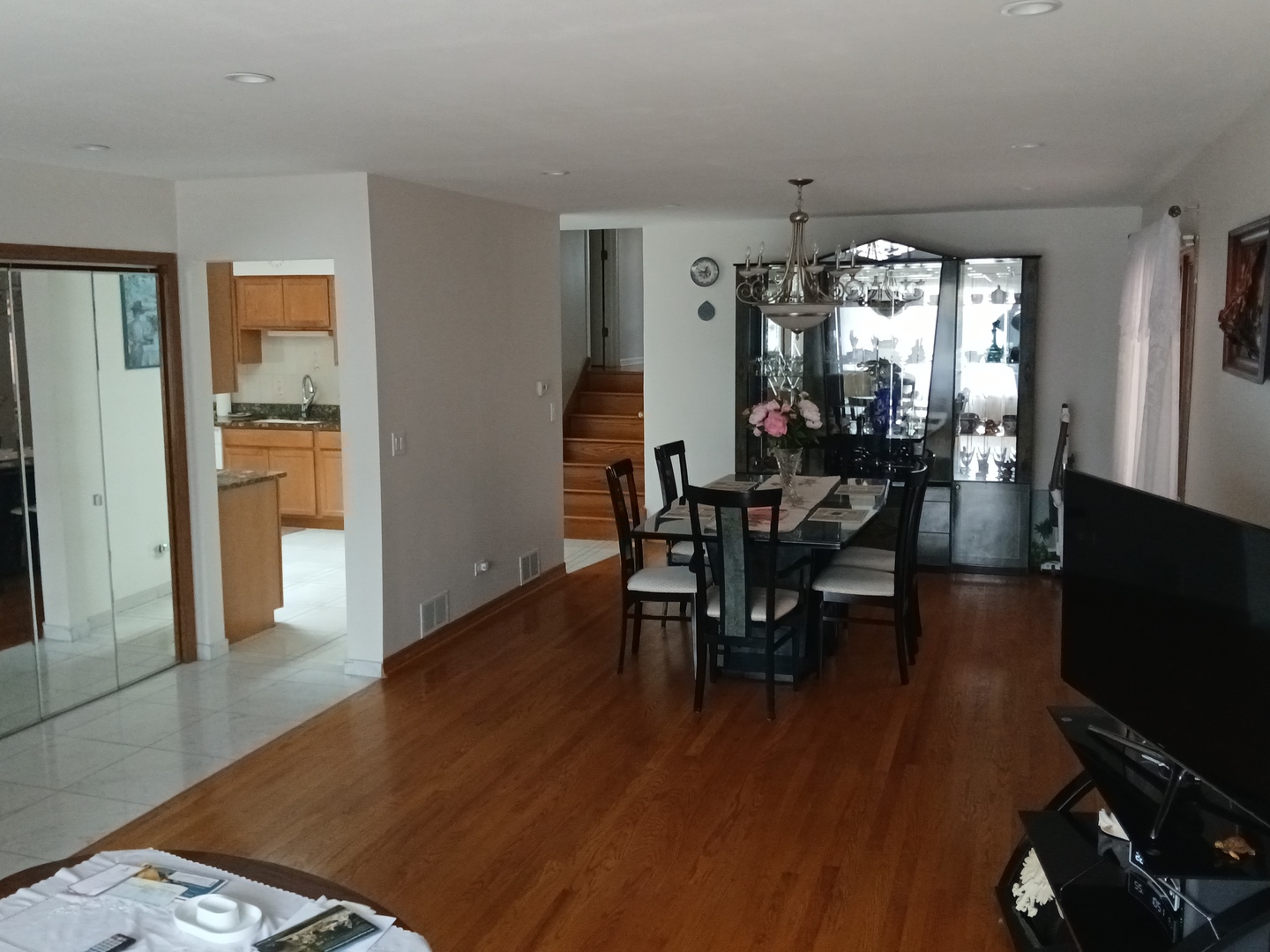 7106 W Schreiber Avenue, Chicago, IL 60631