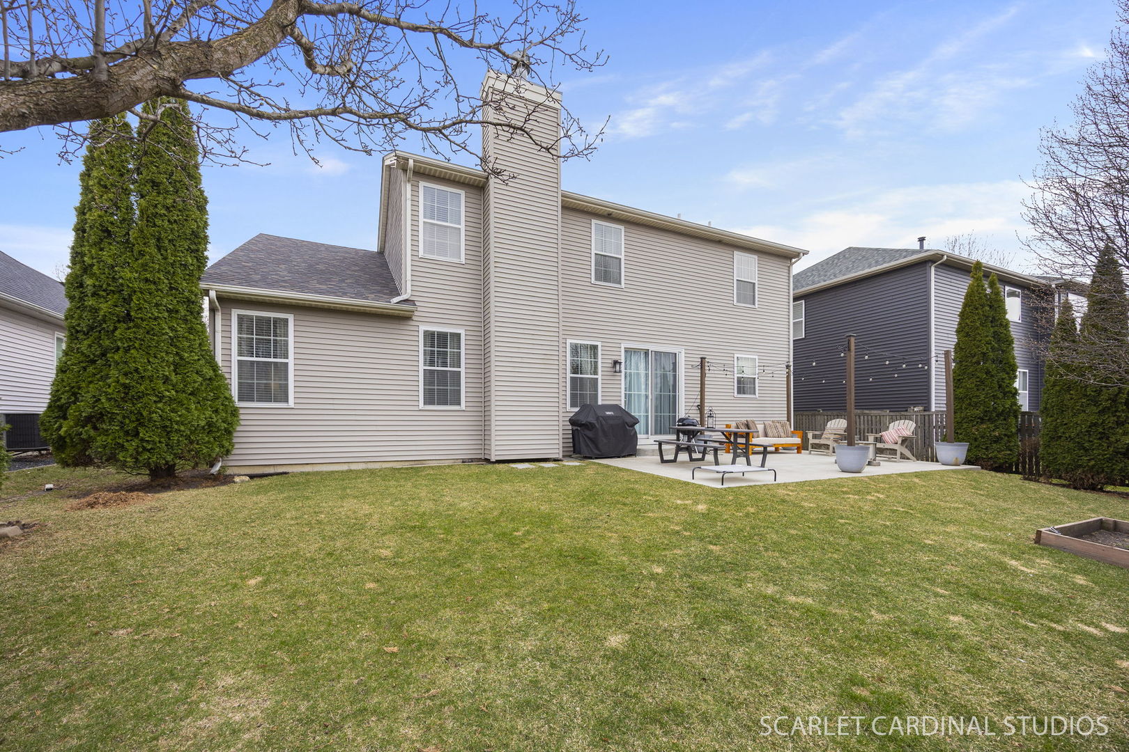 253 Bluegrass Parkway, Oswego, IL 60543