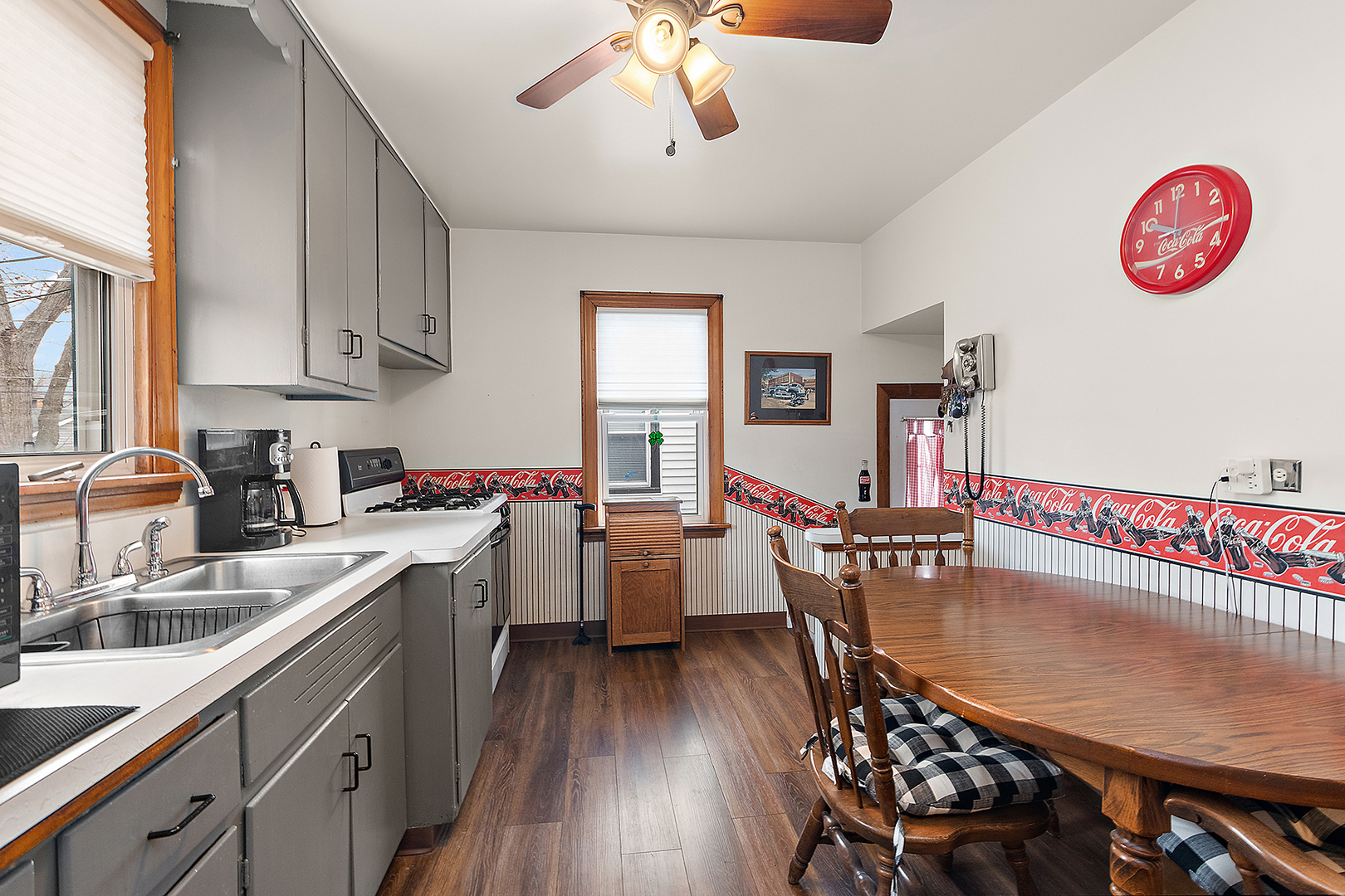 10338 S Christiana Avenue, Chicago, IL 60655