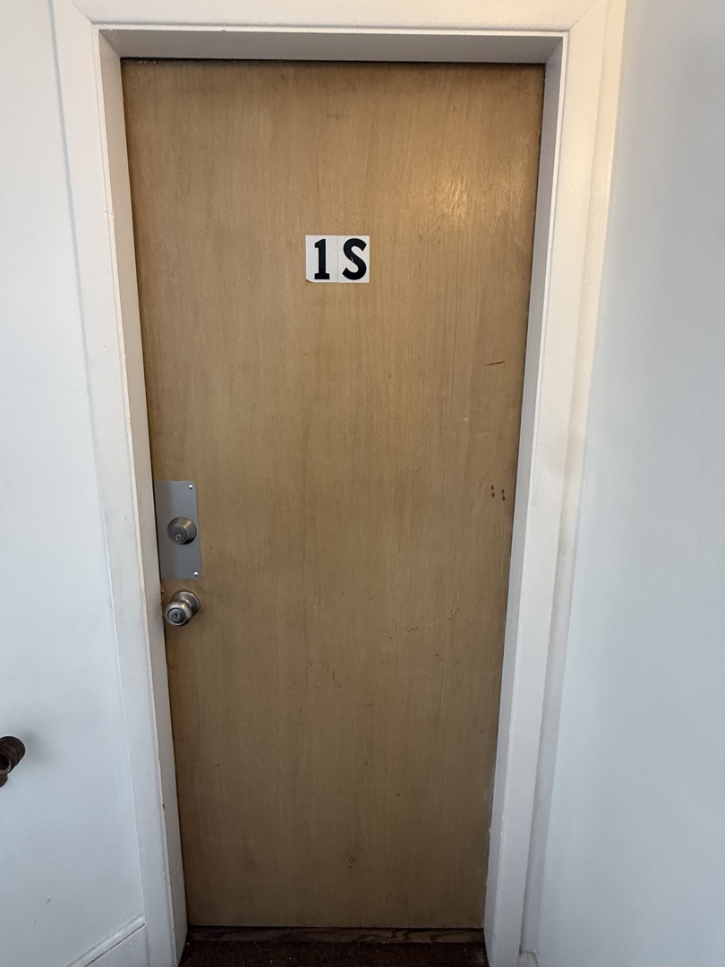 2124 14th Avenue #1S, Broadview, IL 60155