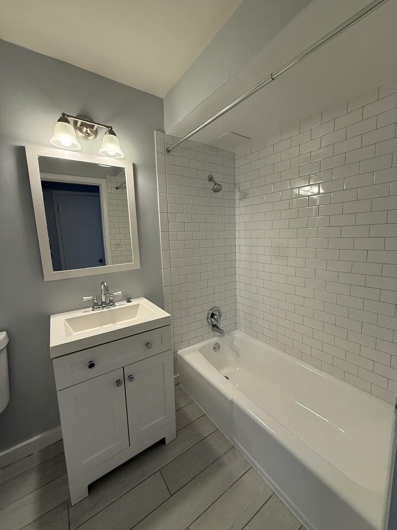 2124 14th Avenue #1S, Broadview, IL 60155