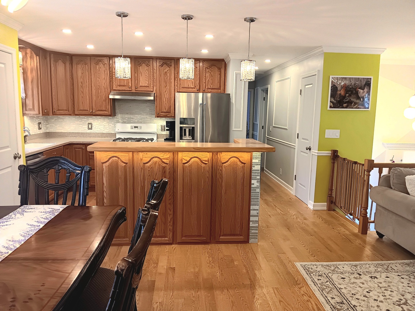 14 Wander Way, Lake In The Hills, IL 60156