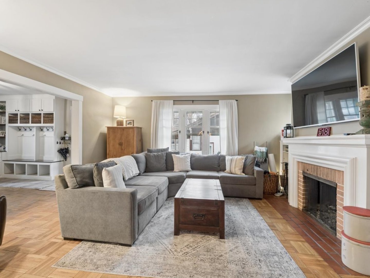 518 Vine Avenue, Park Ridge, IL 60068