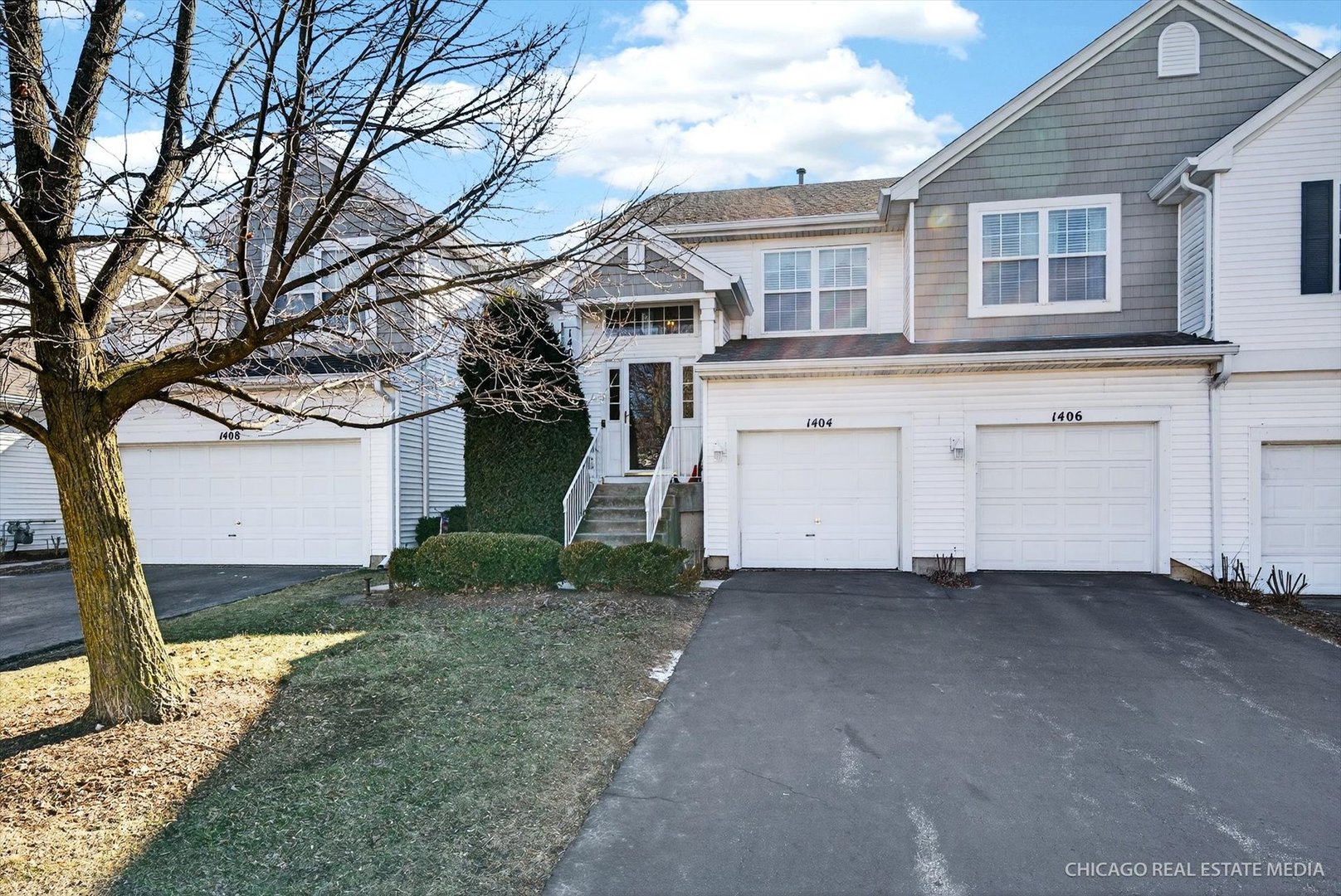 1404 Meadowsedge Lane #1404, Carpentersville, IL 60110