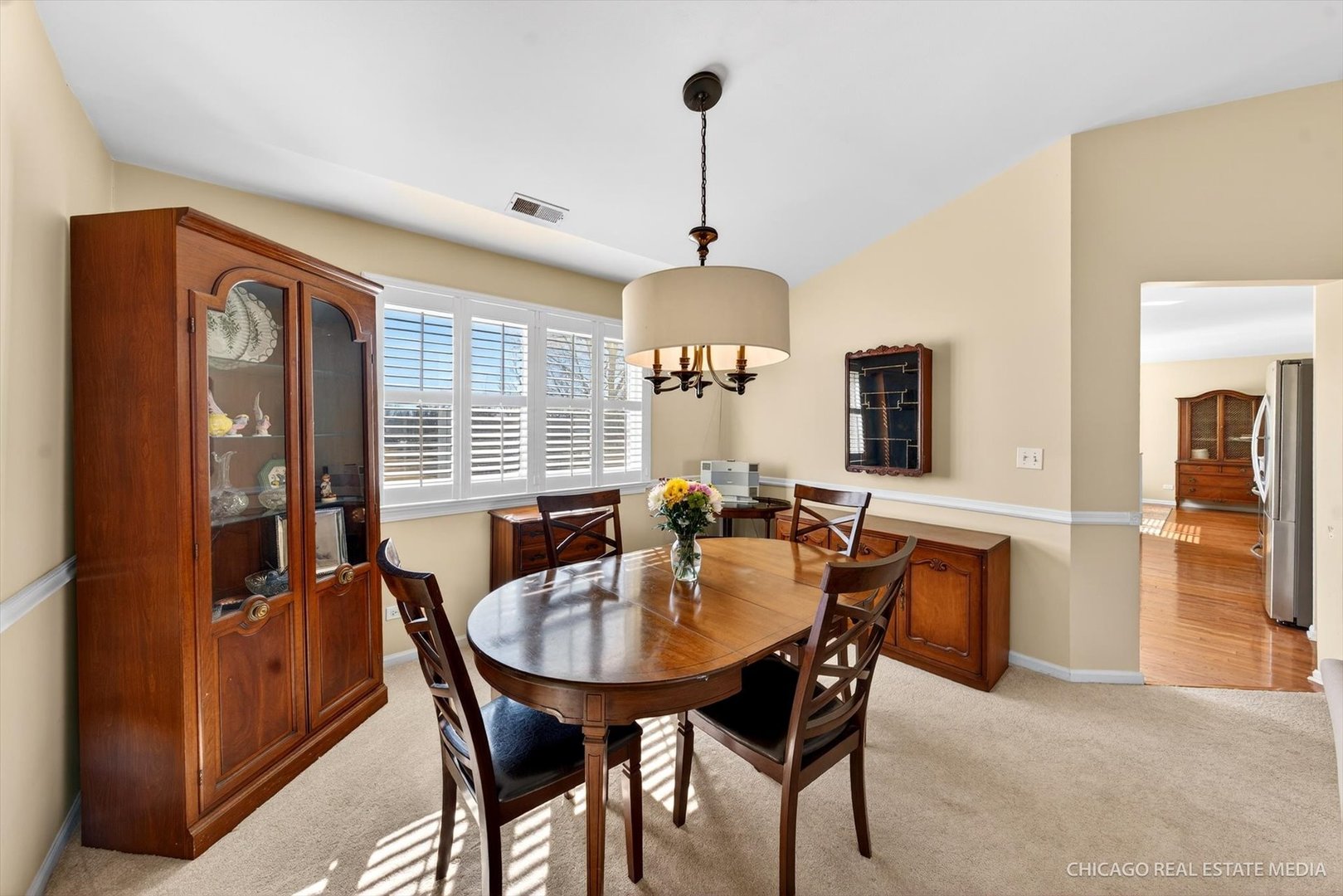 1404 Meadowsedge Lane #1404, Carpentersville, IL 60110