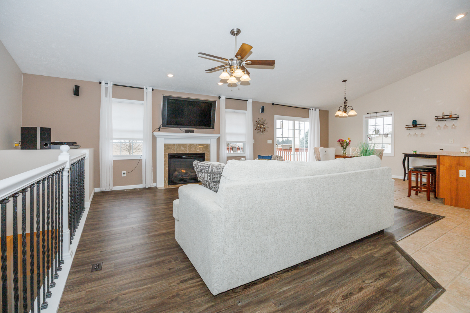 117 White Tail Street, Hudson, IL 61748