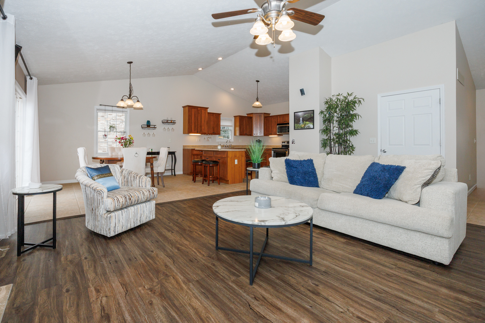 117 White Tail Street, Hudson, IL 61748