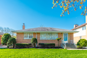 8209 W Wilson Avenue, Norridge, IL 60706