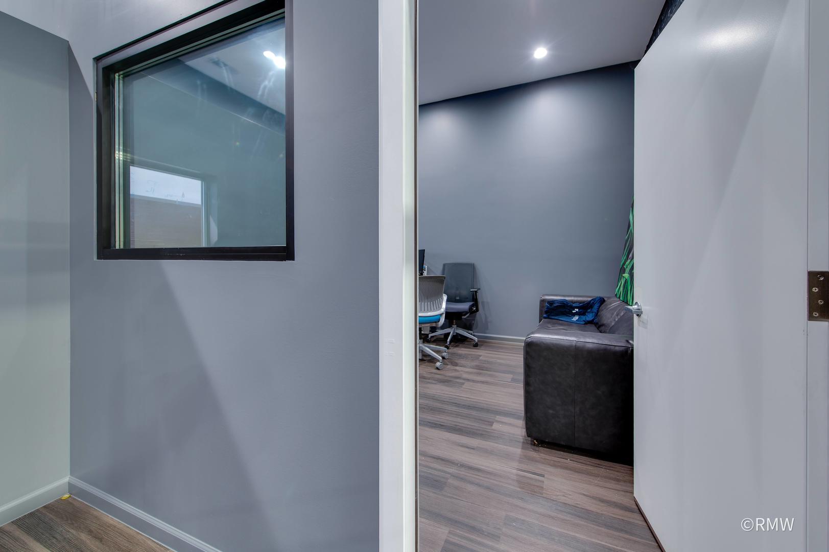 80 W Lake Street, Northlake, IL 60164