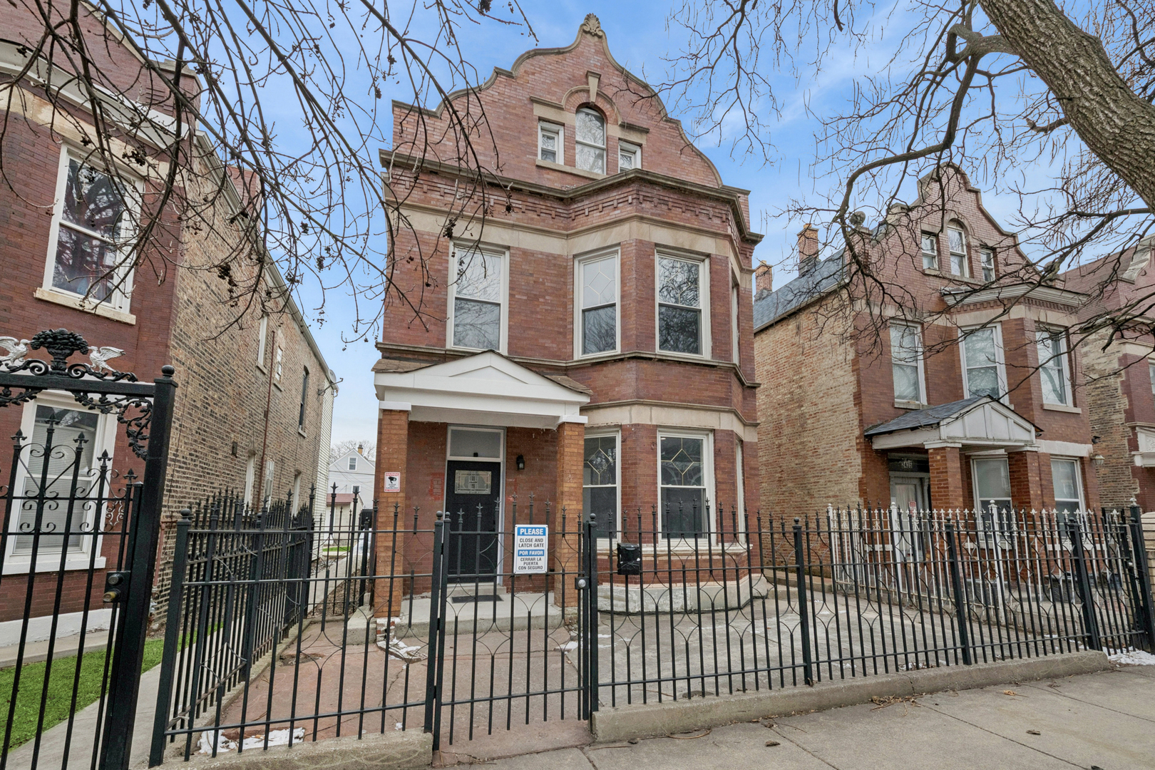 2433 S Harding Avenue, Chicago, IL 60623