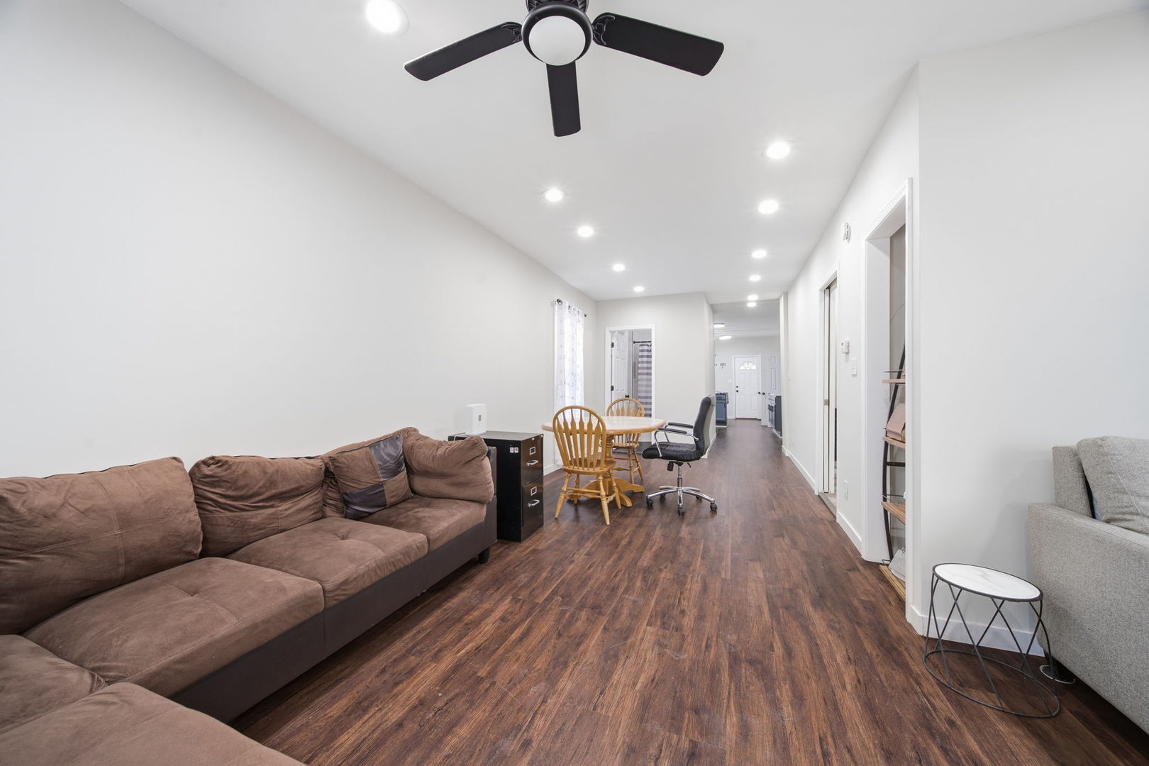 14504 S Mckinley Avenue, Posen, IL 60469