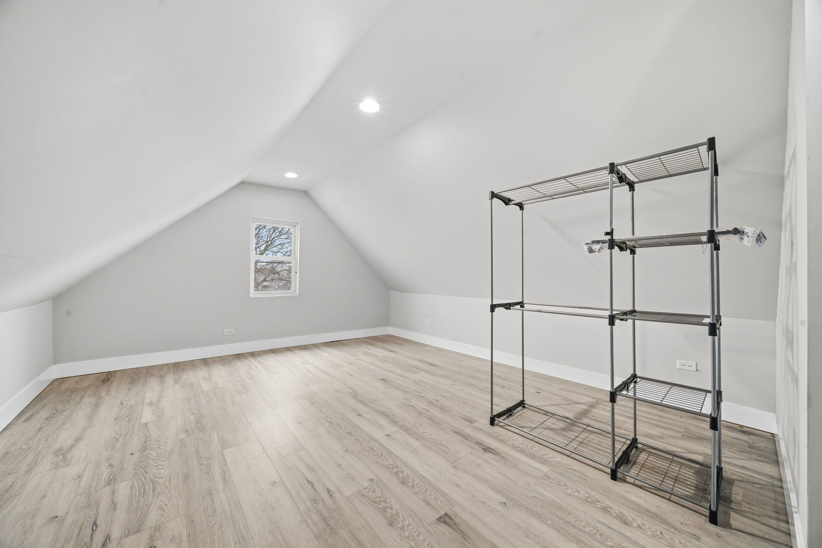 14504 S Mckinley Avenue, Posen, IL 60469