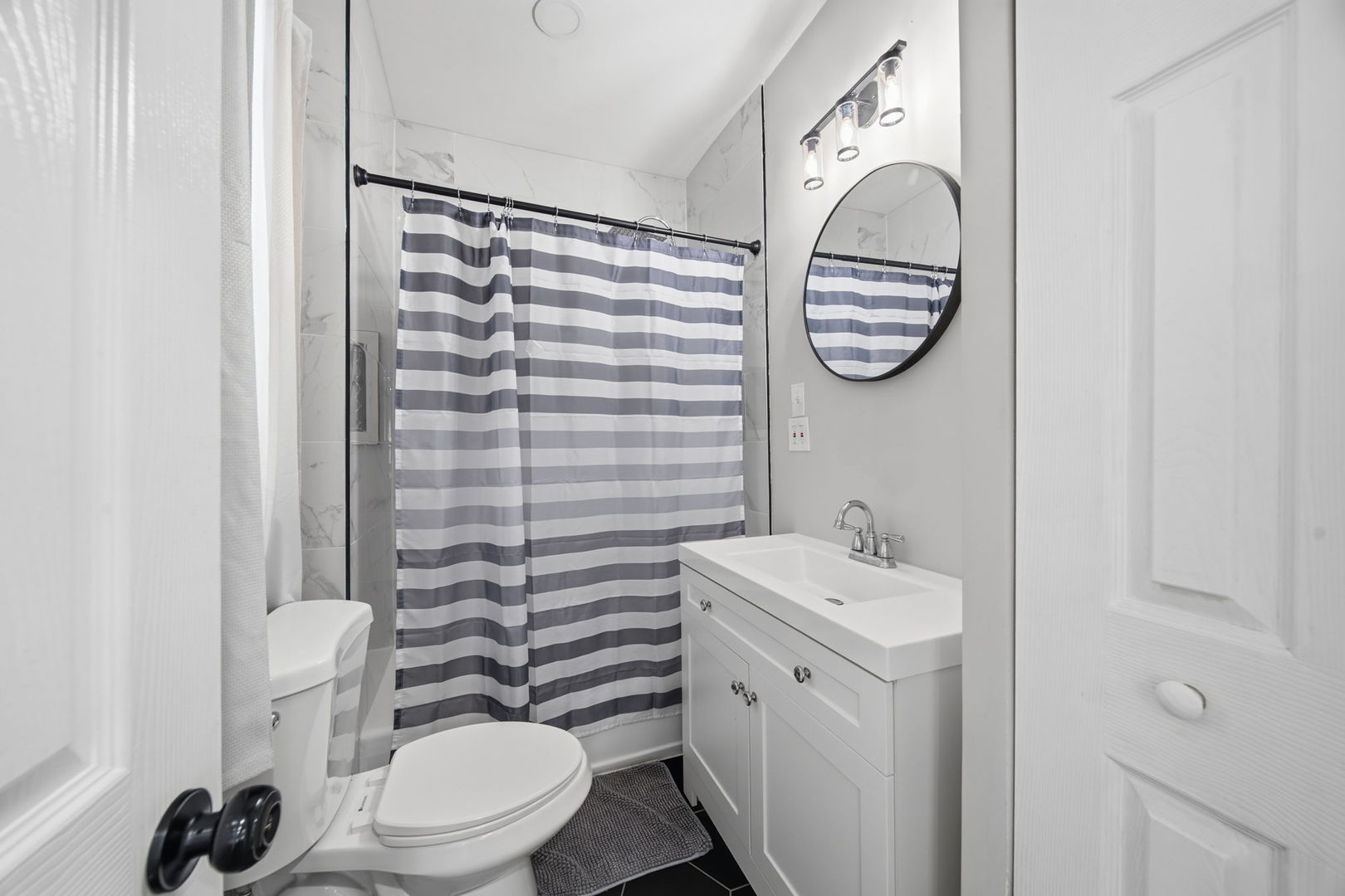 14504 S Mckinley Avenue, Posen, IL 60469