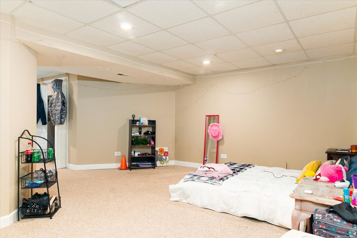 15957 78th Avenue, Tinley Park, IL 60477