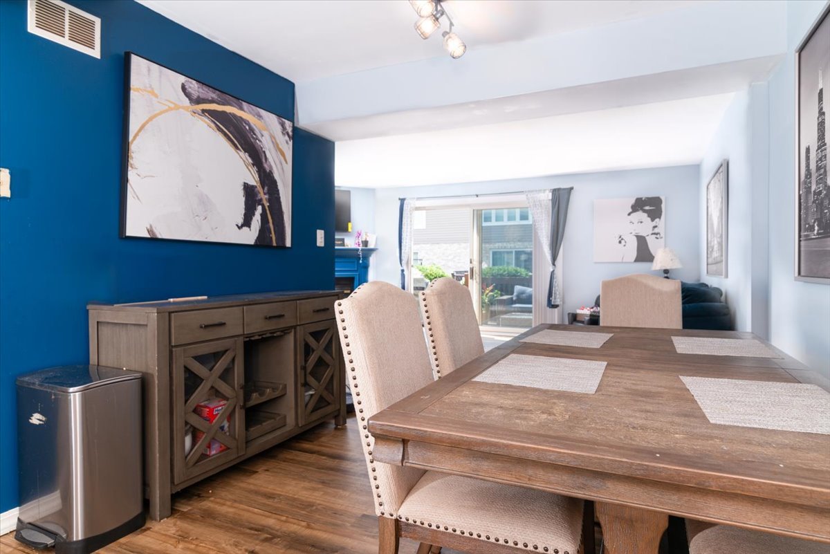 15957 78th Avenue, Tinley Park, IL 60477