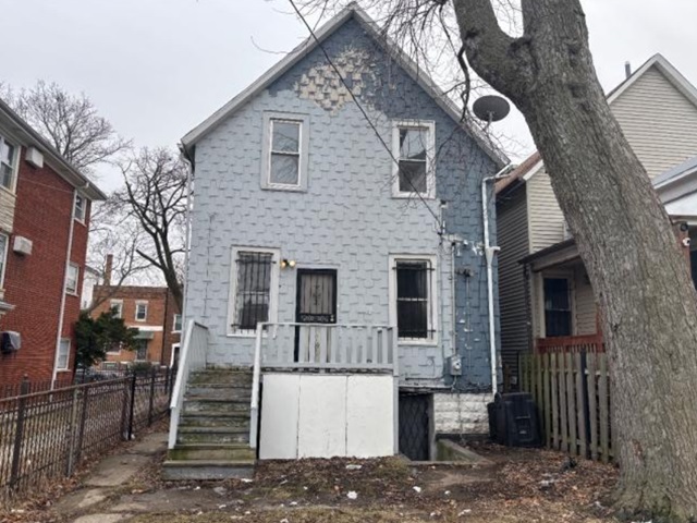 820 E 90th Place, Chicago, IL 60619