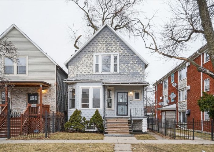 820 E 90th Place, Chicago, IL 60619
