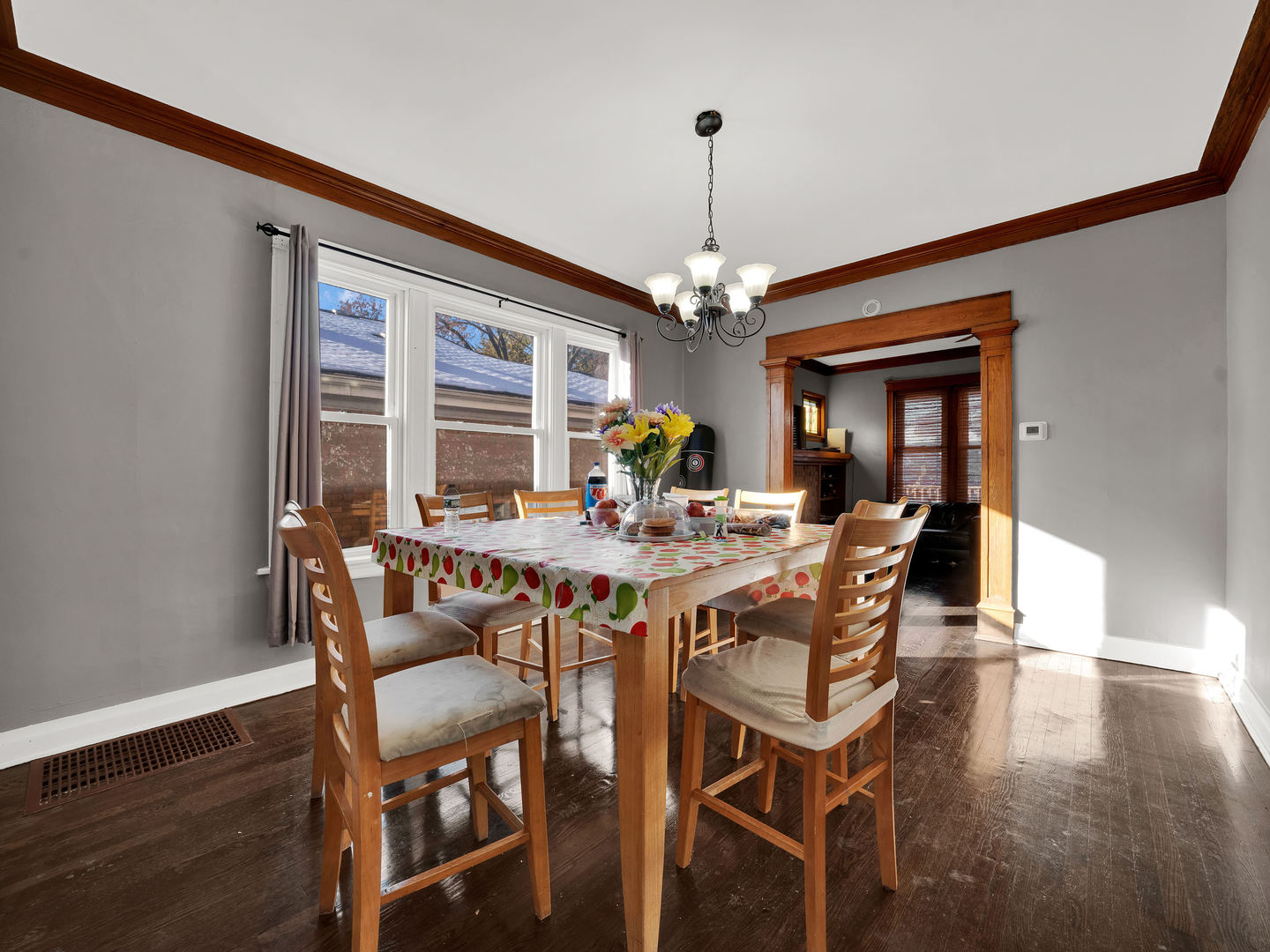 6333 S Whipple Street, Chicago, IL 60629