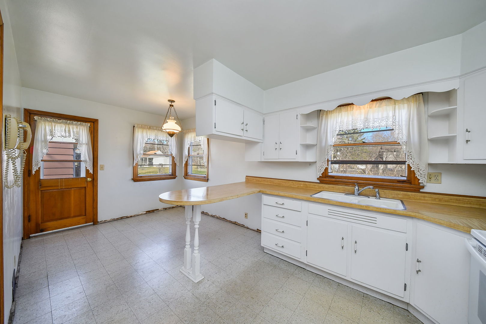 1322 Lakeview Street, Johnsburg, IL 60051