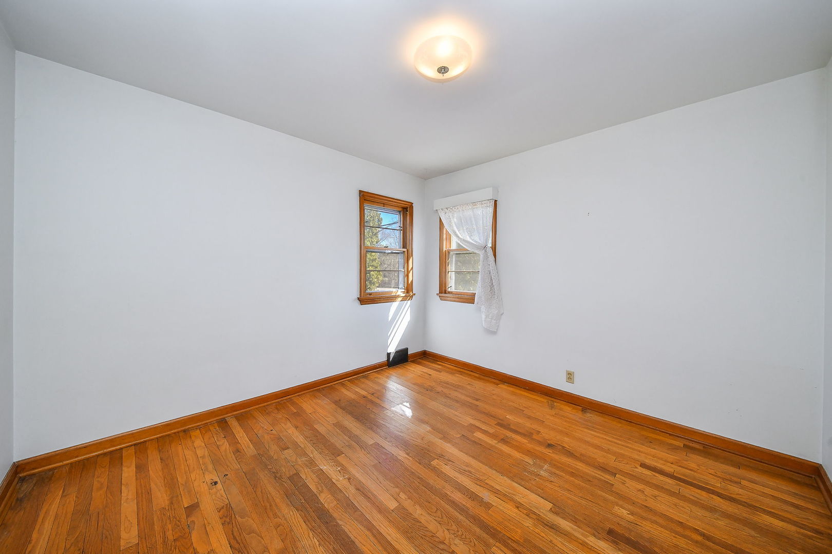 1322 Lakeview Street, Johnsburg, IL 60051