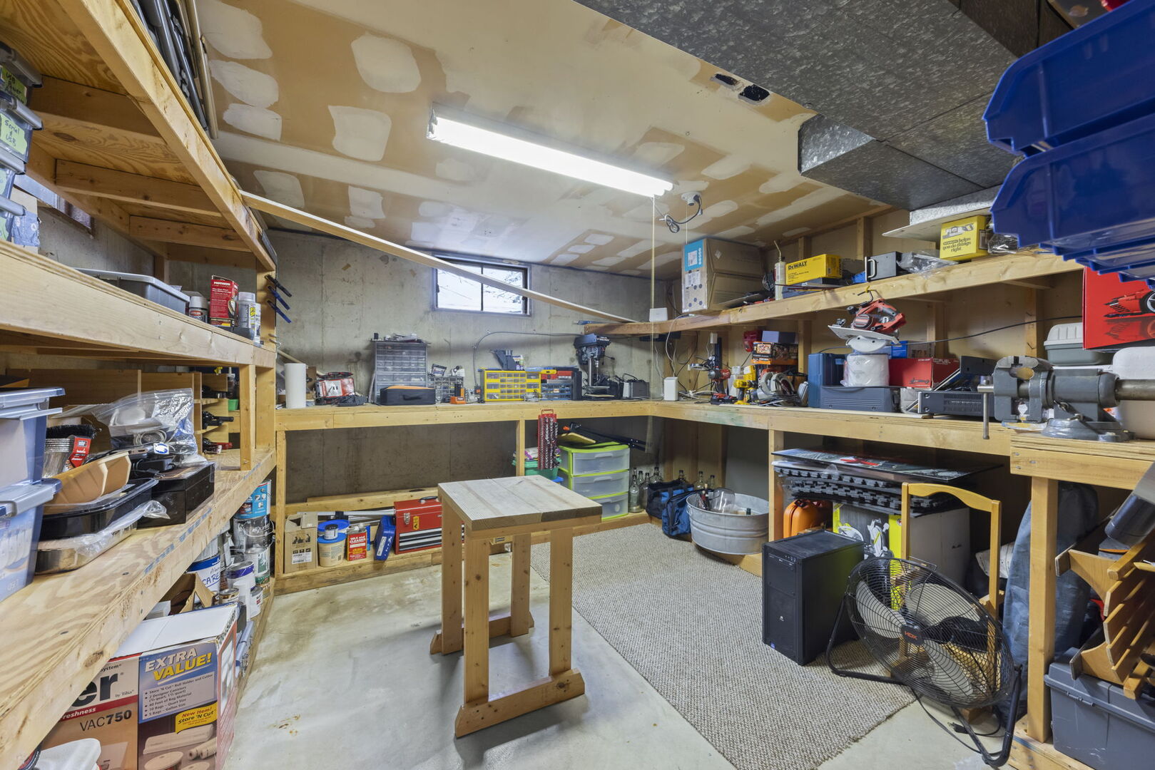 255 Grandview Avenue, Glen Ellyn, IL 60137