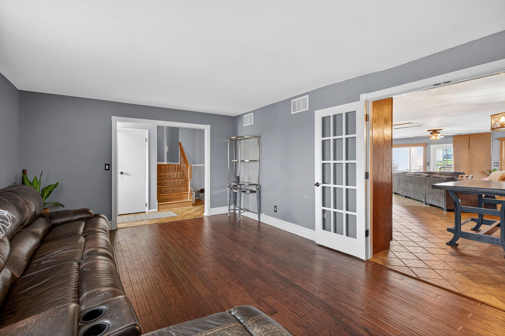 314 Plum Street, Lake In The Hills, IL 60156