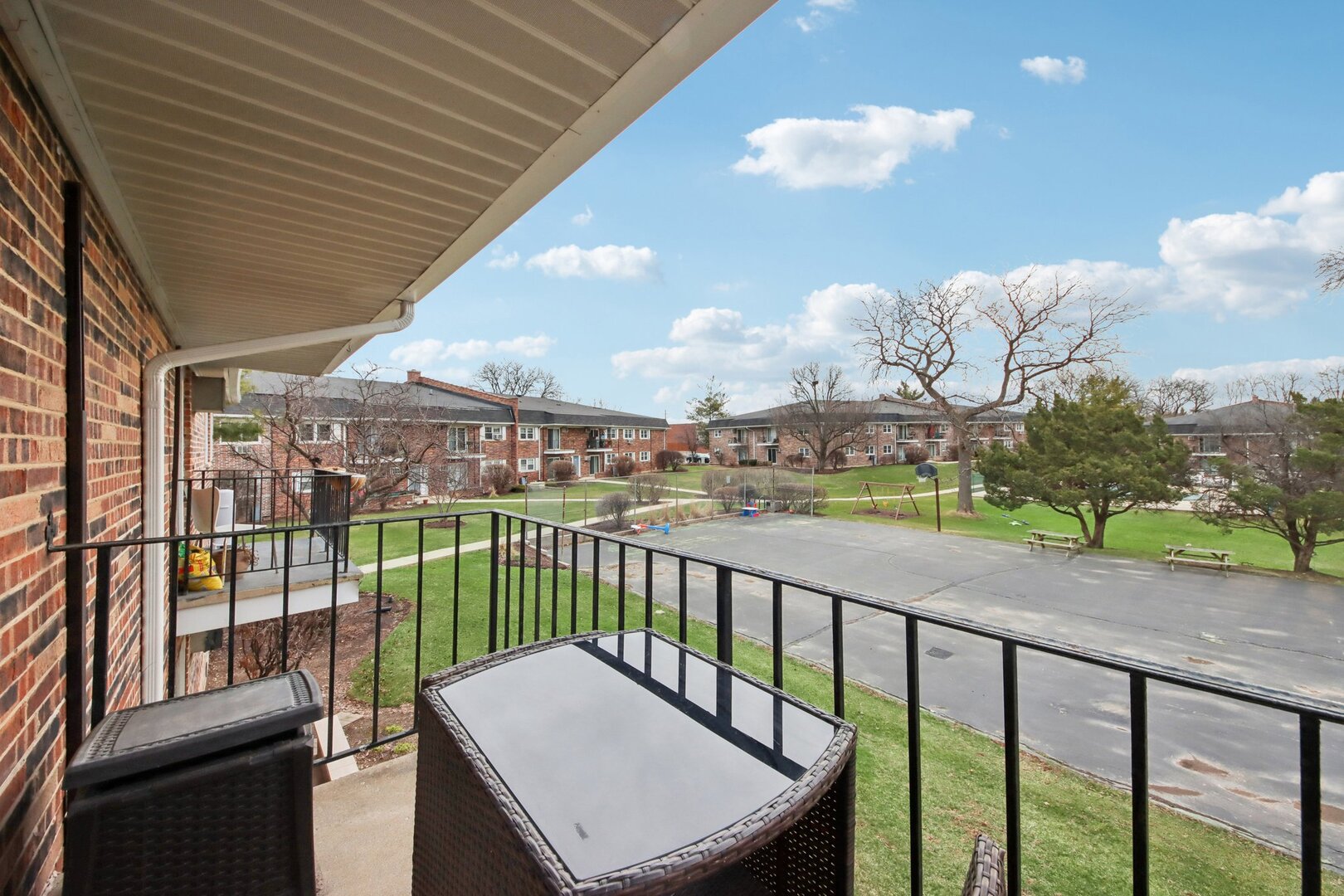 2419 Ogden Avenue #9, Downers Grove, IL 60515