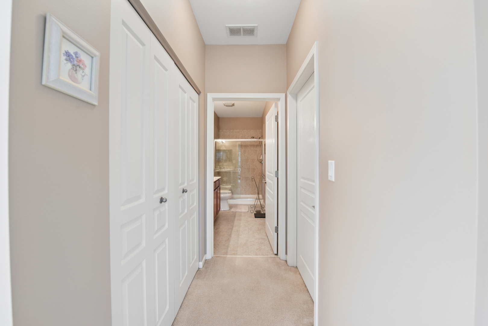 1104 Heathrow Lane, Aurora, IL 60502