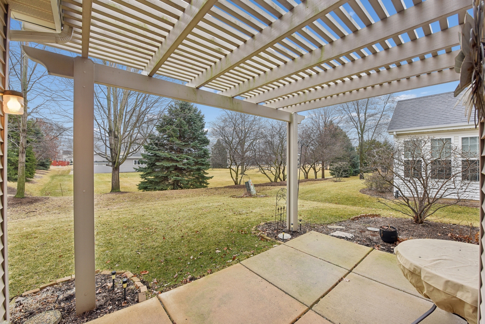 1104 Heathrow Lane, Aurora, IL 60502