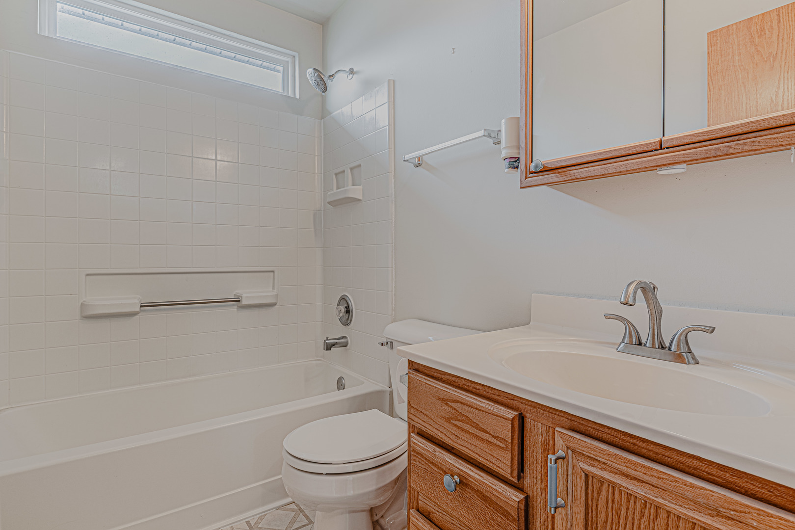 1367 S Elder Lane, Waukegan, IL 60085