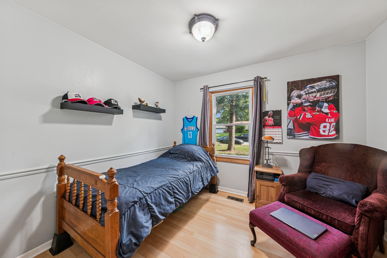 2917 Westridge Drive, Woodridge, IL 60517