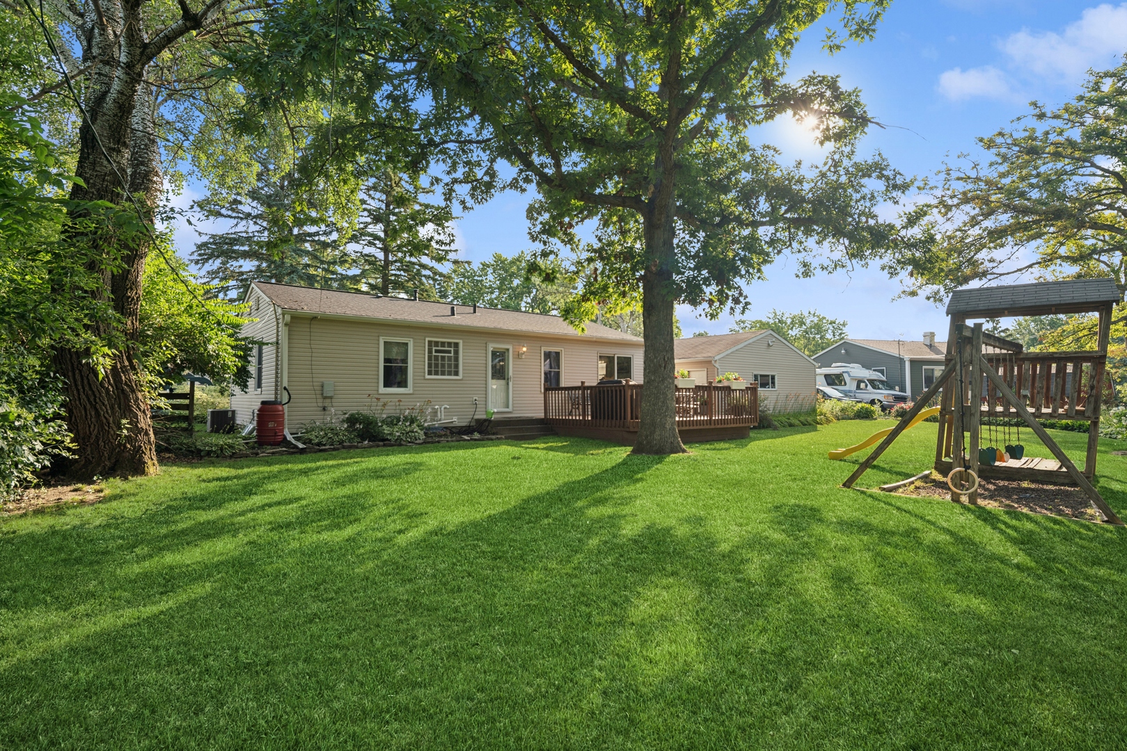 2917 Westridge Drive, Woodridge, IL 60517