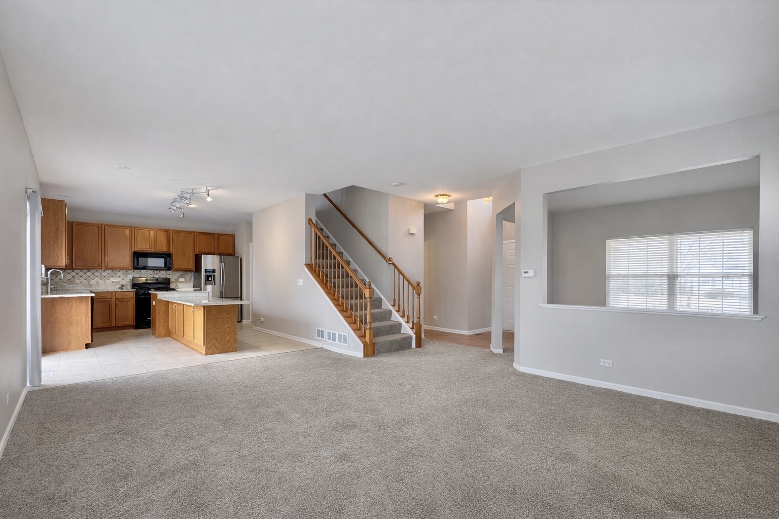 2310 Shiloh Drive, Aurora, IL 60503