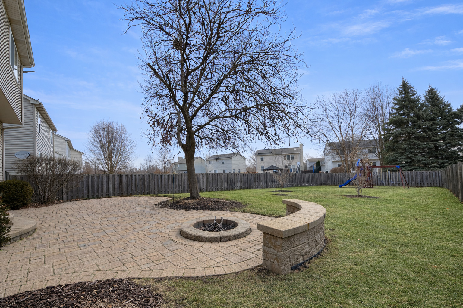 2310 Shiloh Drive, Aurora, IL 60503