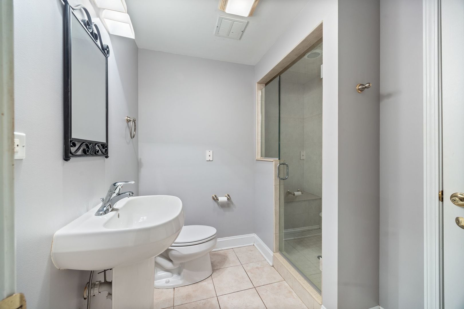 408 N White Deer Trail, Vernon Hills, IL 60061