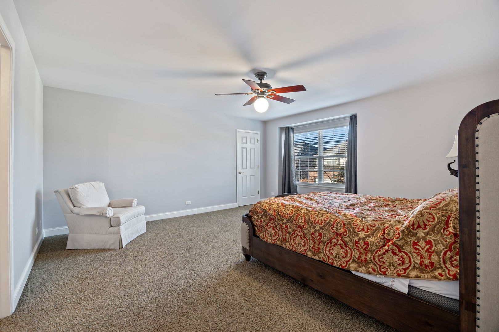 408 N White Deer Trail, Vernon Hills, IL 60061