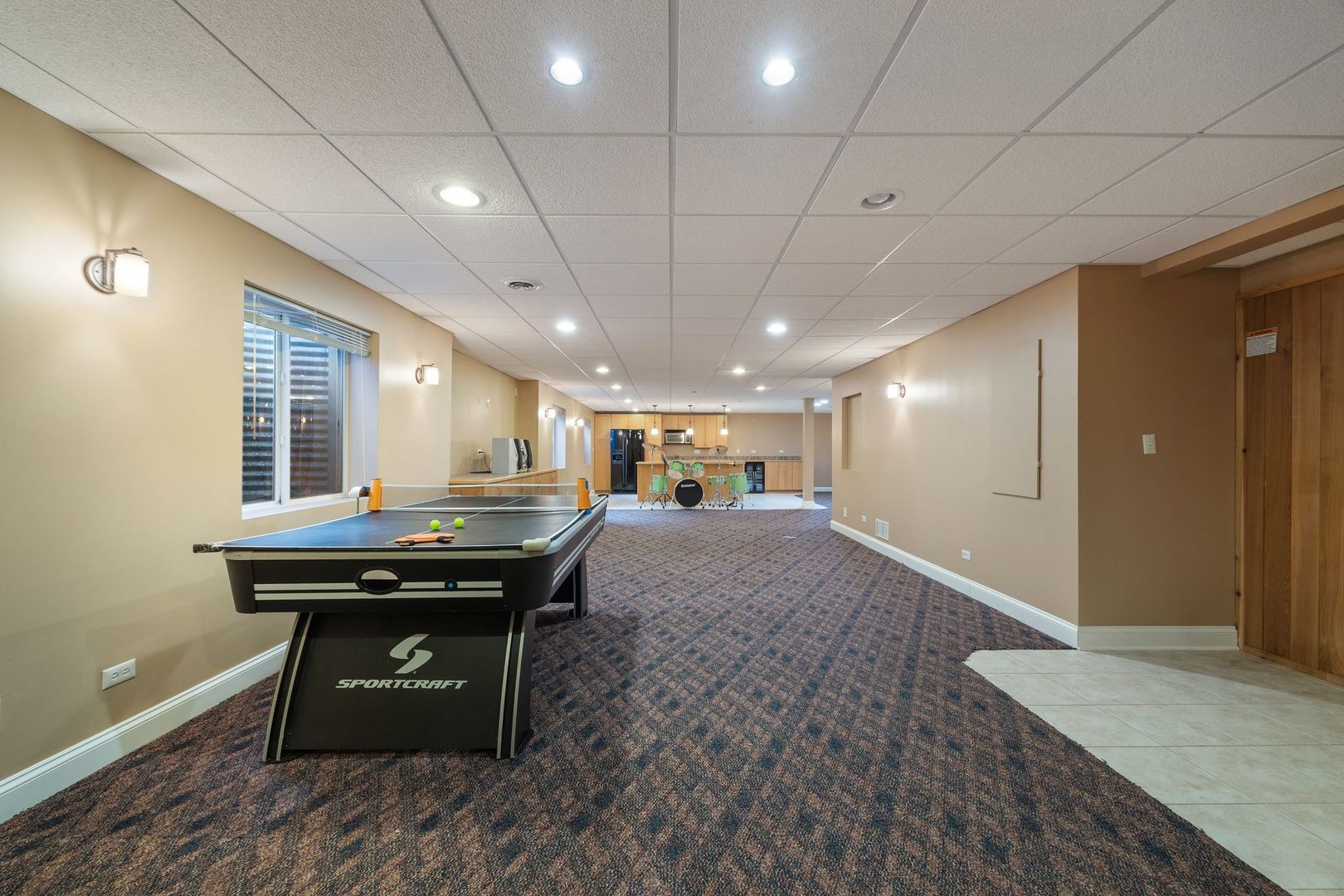 408 N White Deer Trail, Vernon Hills, IL 60061