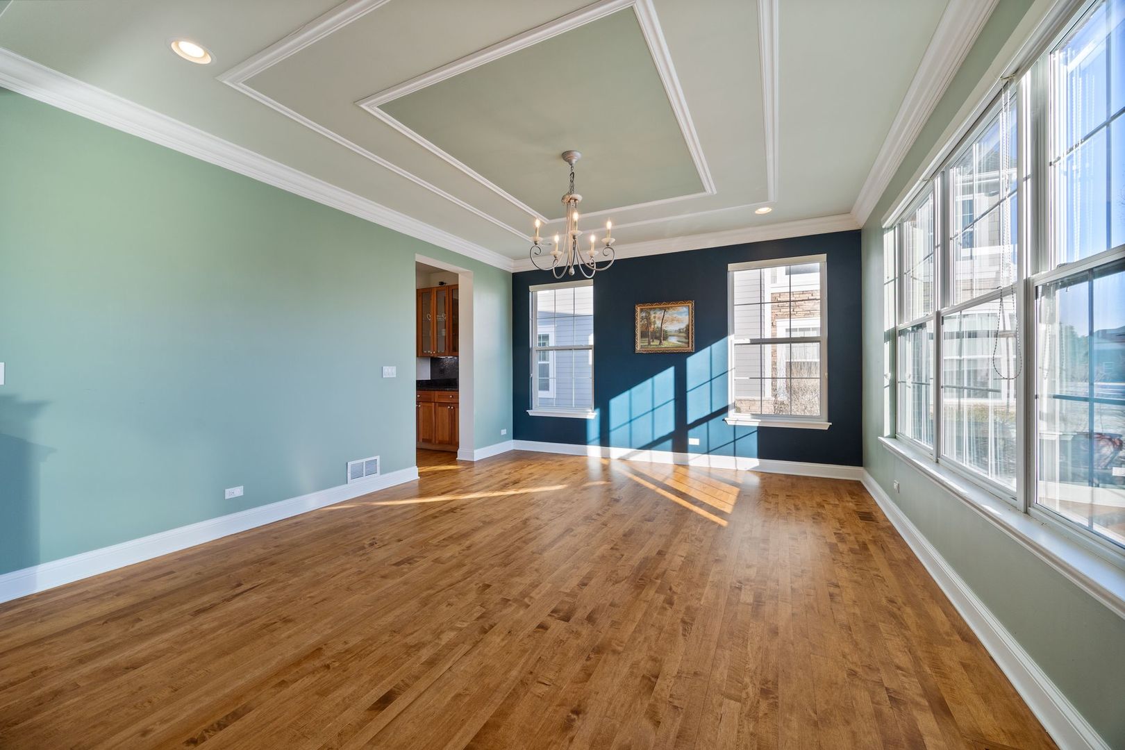 408 N White Deer Trail, Vernon Hills, IL 60061