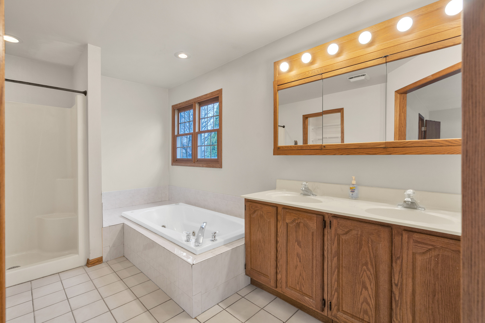 3702 Biscayne Road, McHenry, IL 60050